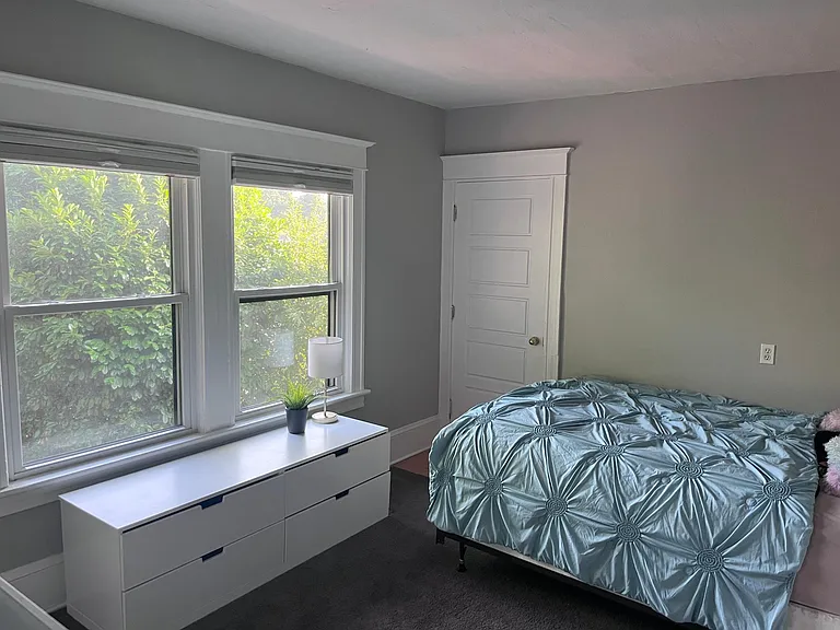 4836 SE Franklin St — Photo 16