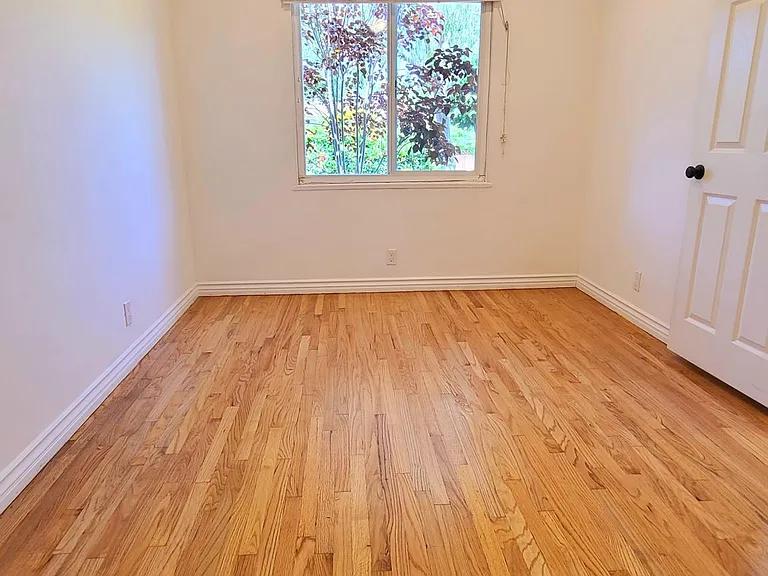 1801 Dorchester Ave #A — Photo 12