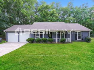 7365 Chilton Ln, Riverdale, GA 30296