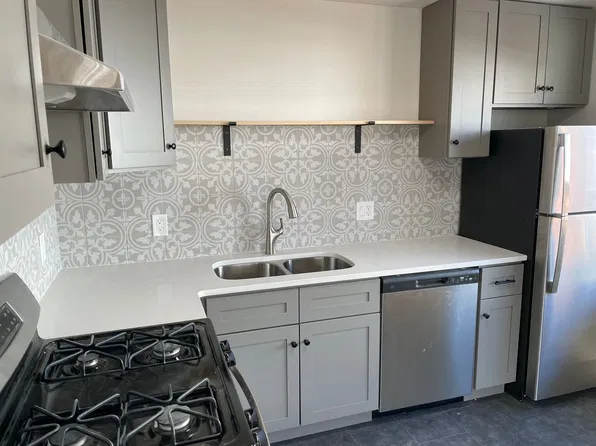 Great 2 Bed 1 Bath Speer/ Country Club, 465 N Clarkson St, Denver, CO 80203