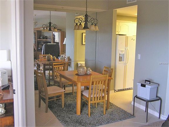 3rd image of 3730 Cadbury Cir APT 823