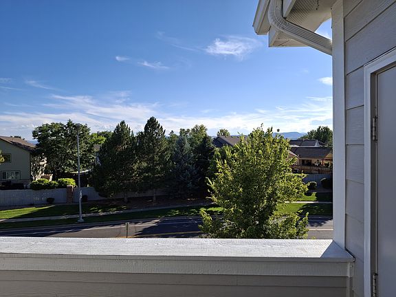 Mountain views off the balcony!