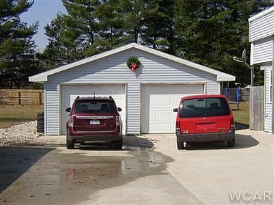 2nd image of 393 N Norman St