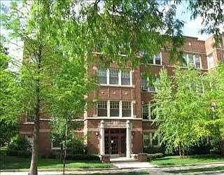 1st image of 954 Pleasant St APT 2E