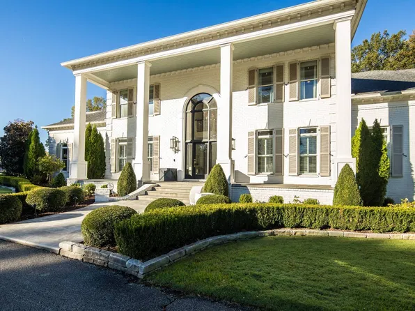 135 Windy City Rd, Jackson, TN 38305