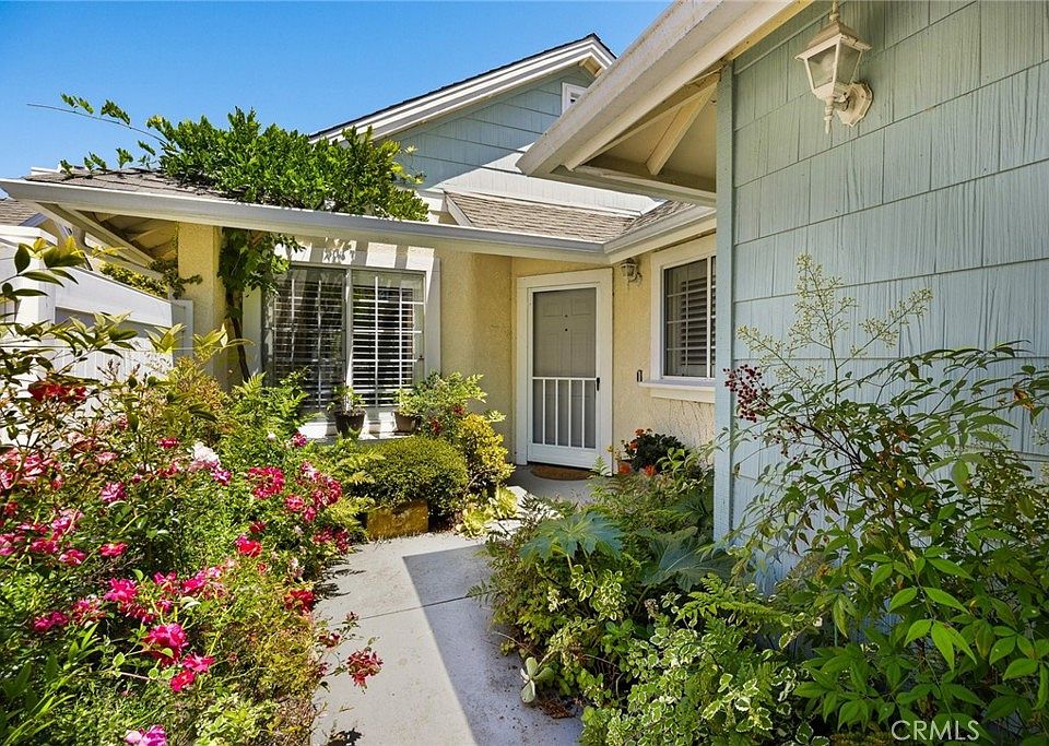 1st image of 4144 Poinsettia St