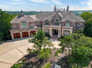 27596 W Highland Cir, Olathe, KS 66061
