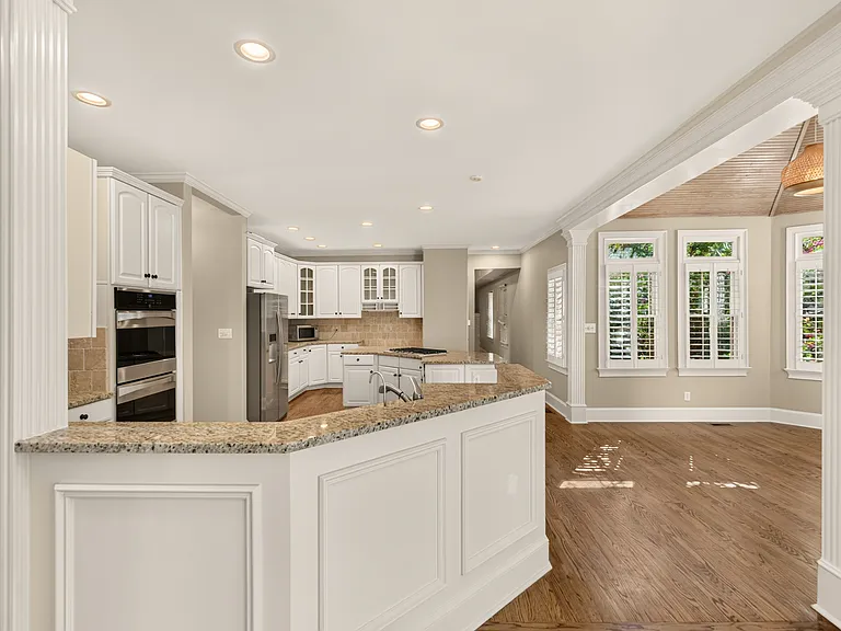 4811 Old Course Dr — Photo 26