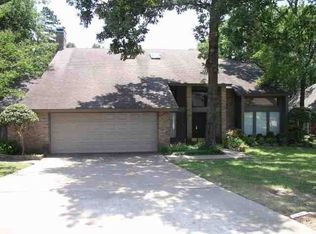 1122 Stillmeadow Ln, Longview, TX 75604