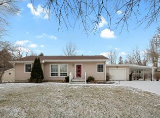 507 S Garfield St, Philo, IL 61864