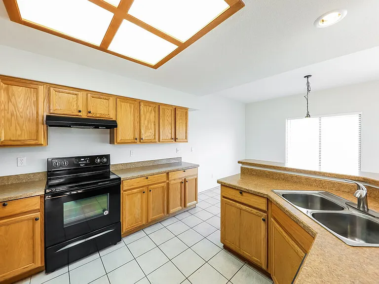 3576 W Chama Rd — Photo 7