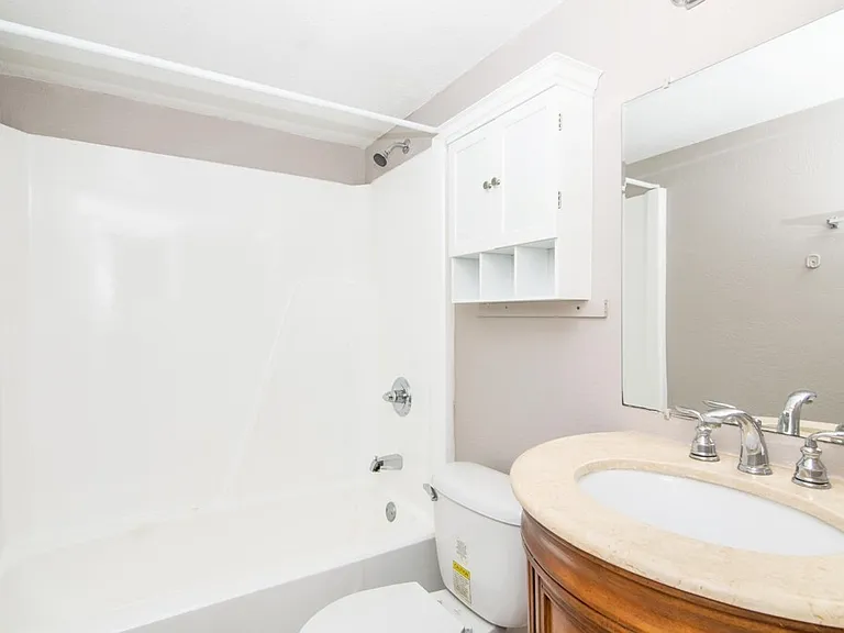 210 Red Cedar Pl — Photo 7