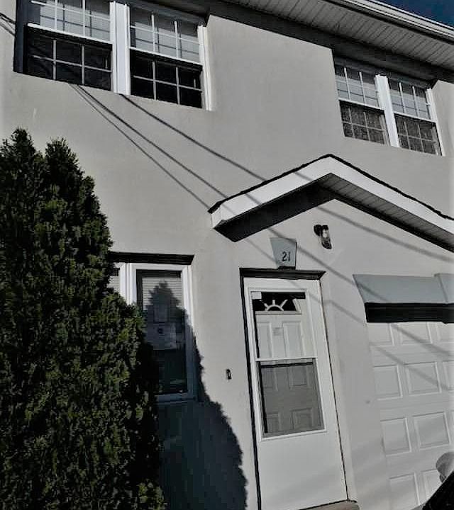 1st image of 21 Linda Ct