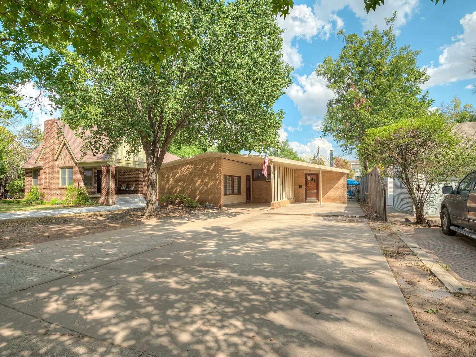 4 bed, 2.0 bath, 2026 sqft, $3,500 — Photo 1