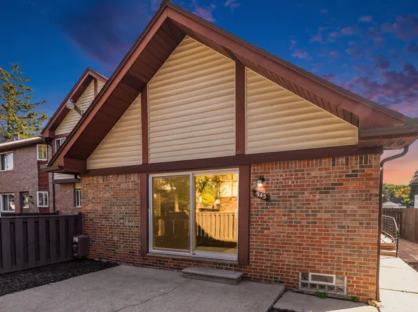 943 N Terrace Ln, Ypsilanti, MI 48198