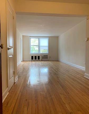 3rd image of 1445 Shore Pkwy APT 4K