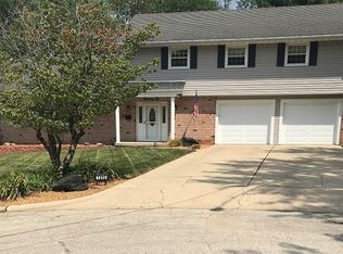 1310 S Lynnwood Dr, Decatur, IL 62521