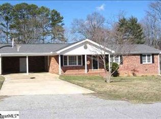 400 Delray Cir, Greenville, SC 29617