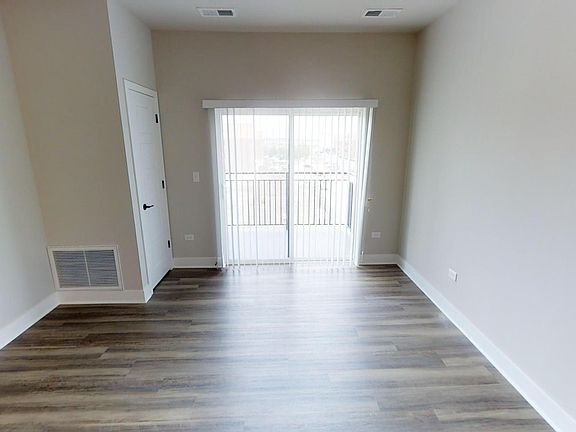 4th image of 1010 Station Blvd Unit 408