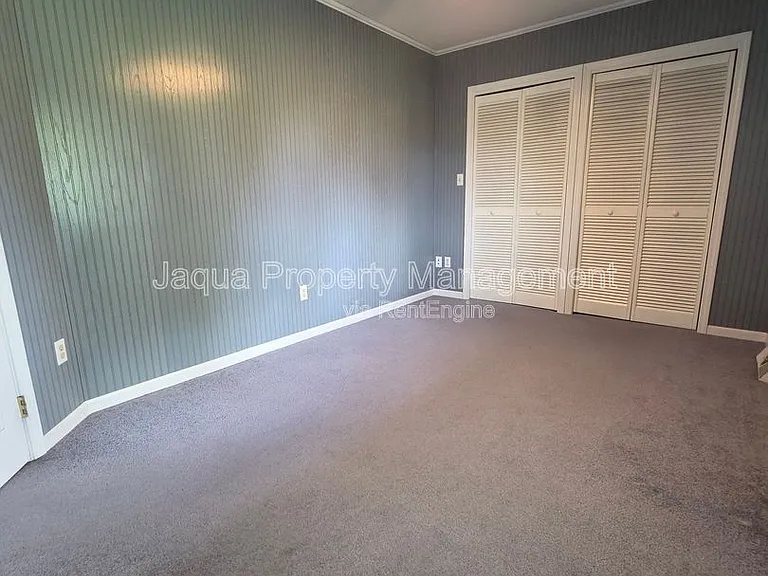 6660 Pine Rd — Photo 9