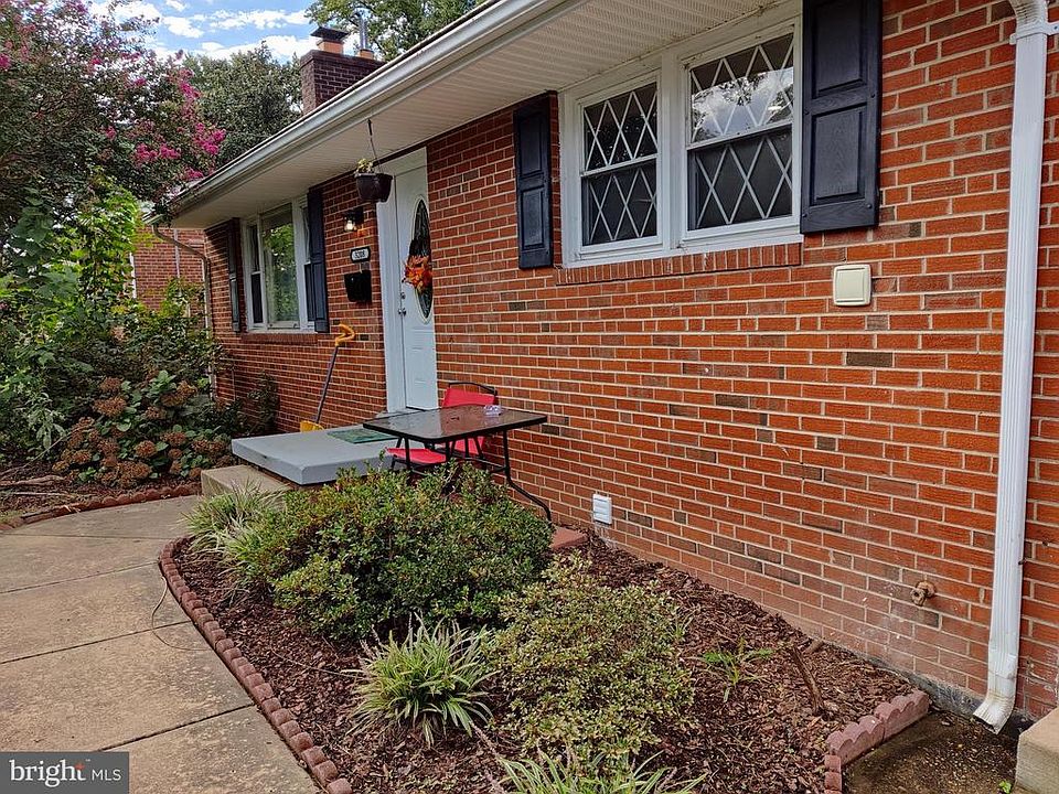 1st image of 3208 Normandy Ave #B