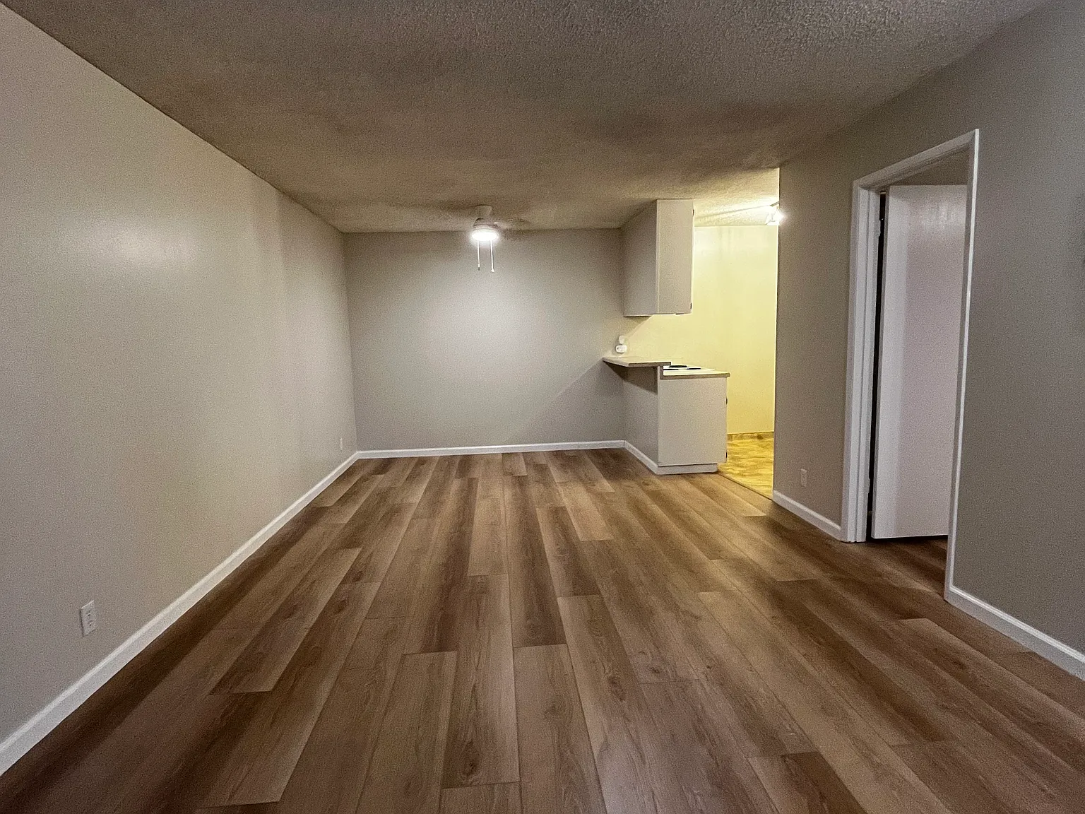 1 bed, 600 sqft, $2,195 — Photo 3