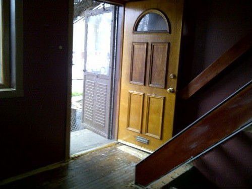 4th image of 3752 Richmond St