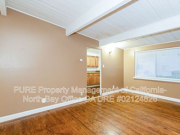 5th image of 162 Brush Creek Rd