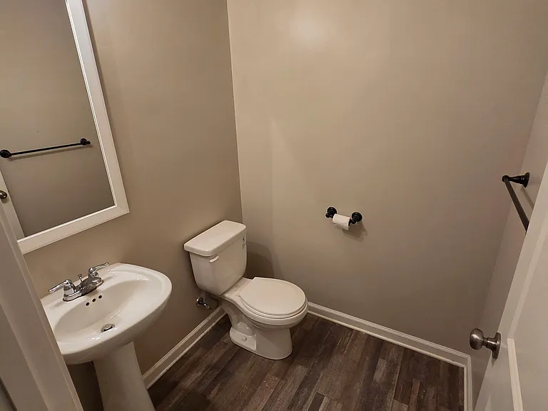 226 Arlington Ave — Photo 4
