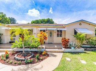 1120 N 19th Ave, Hollywood, FL 33020