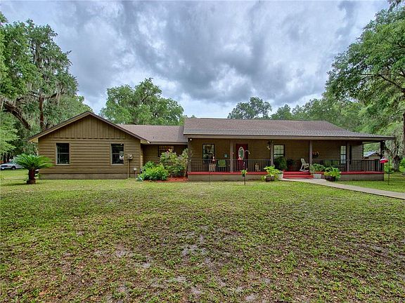 3rd image of 2402 County Road 546n