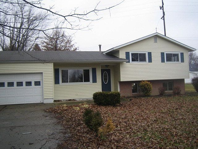 1st image of 22 Heatherwood Dr