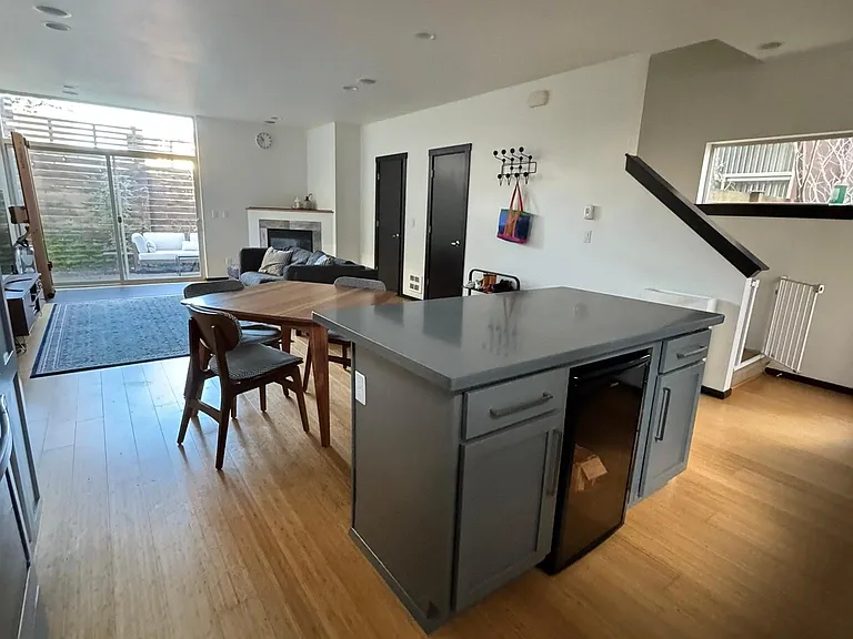 Kitchen island