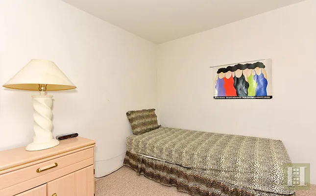 Sold by Halstead Real Estate | media 32