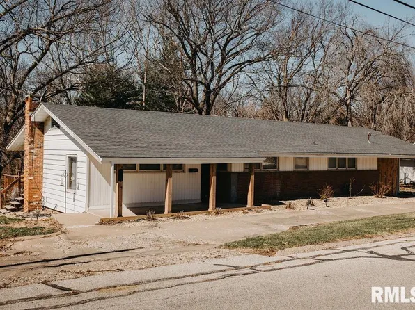 718 N Madison St, Macomb, IL 61455