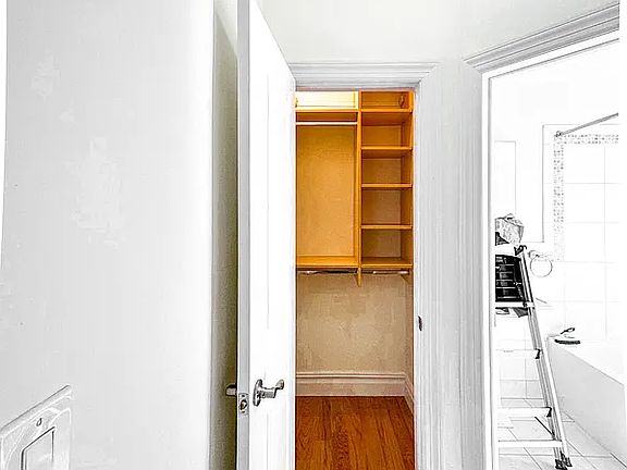 5th image of 117 W 13th St APT 46