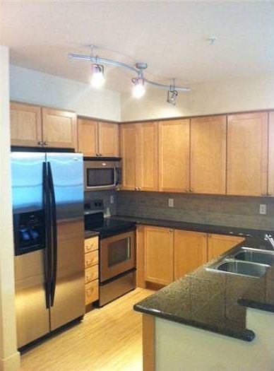 2nd image of 1501 Tacoma Ave S Unit 517