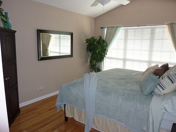 5th image of 638 Woodhaven Dr #638
