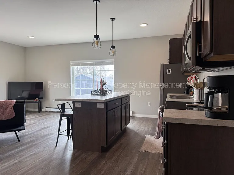 600 8th St S #304 — Photo 14