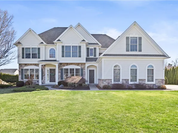 86 Talnuck Dr, Rochester, NY 14612