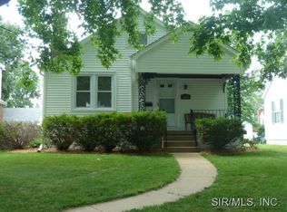 1405 Orchard St, Belleville, IL 62221