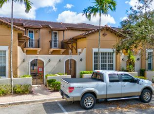 1063 SW 147th Ter, Pembroke Pines, FL 33027