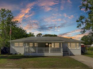 32 Elmora Ave, Goose Creek, SC 29445