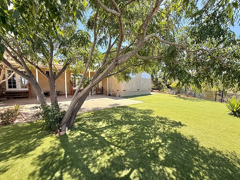 2208 Susan Pl — Photo 13