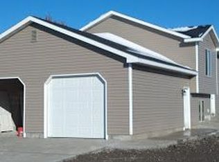 807 & 805 W 3rd St, Laurel, MT 59044