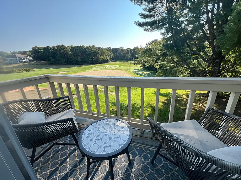 Balcony overlooking golf course - watch the golfers by day and lots of wildlife at night!