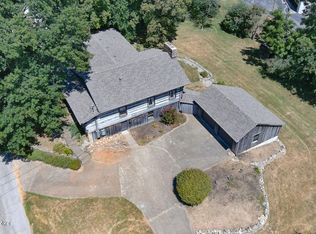 116 Hayward Rd, Vine Grove, KY 40175