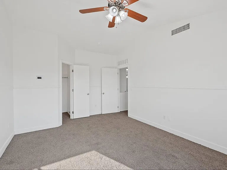 3776 E Felix Blvd — Photo 16