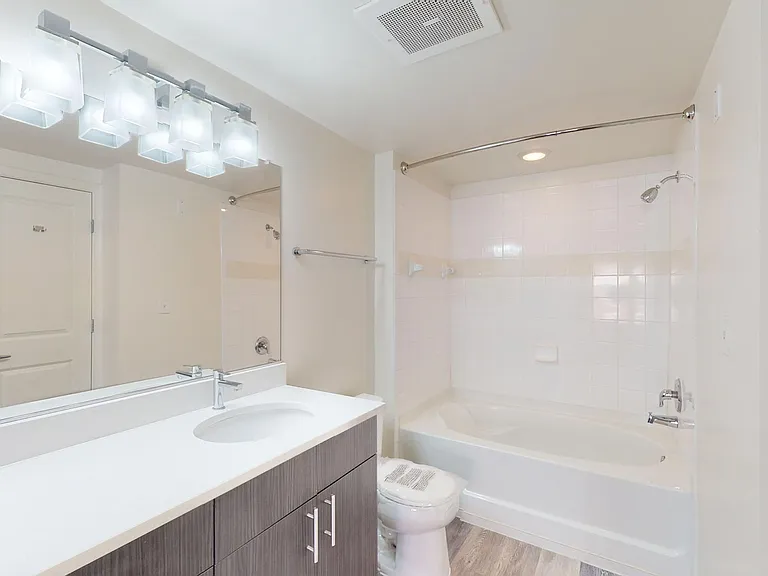 1301 Thomas Circle — Photo 72