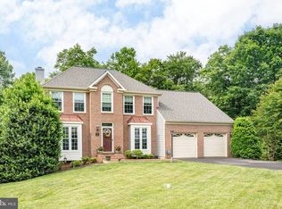 3 Gable Ct, Fredericksburg, VA 22406